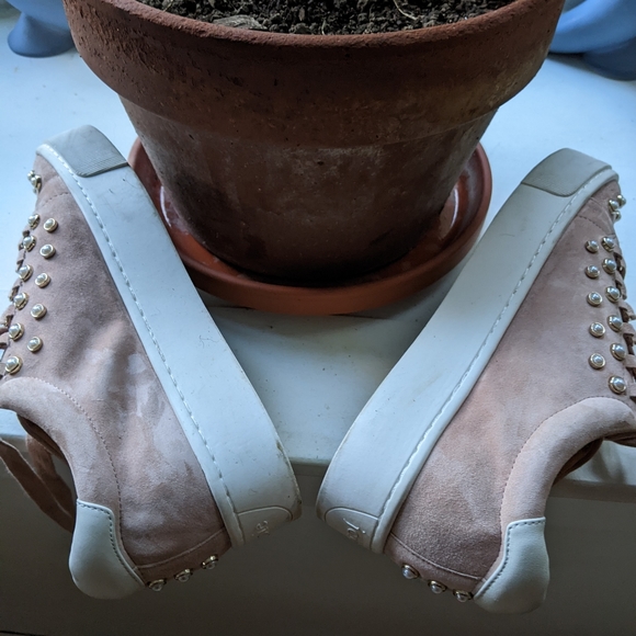 Joie sneakers 👟matte pink suede with pearls - Picture 4 of 9